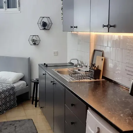 Apartment Paradise Garden Sweet Limassol