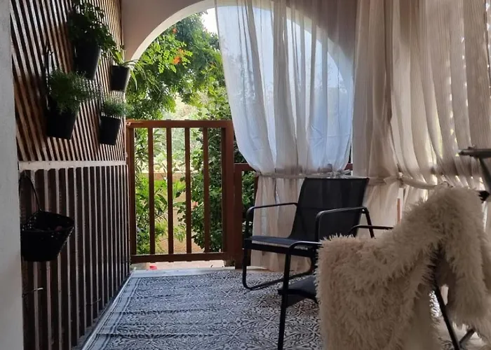 דירה Paradise Garden Sweet לימסול